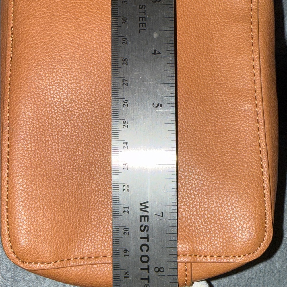 Thirty-One Tan Crossbody Bag - Picture 8 of 10